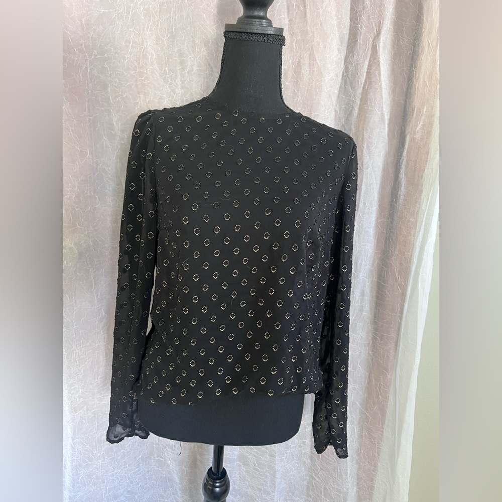 A new day top, beautiful black and gold​​​​